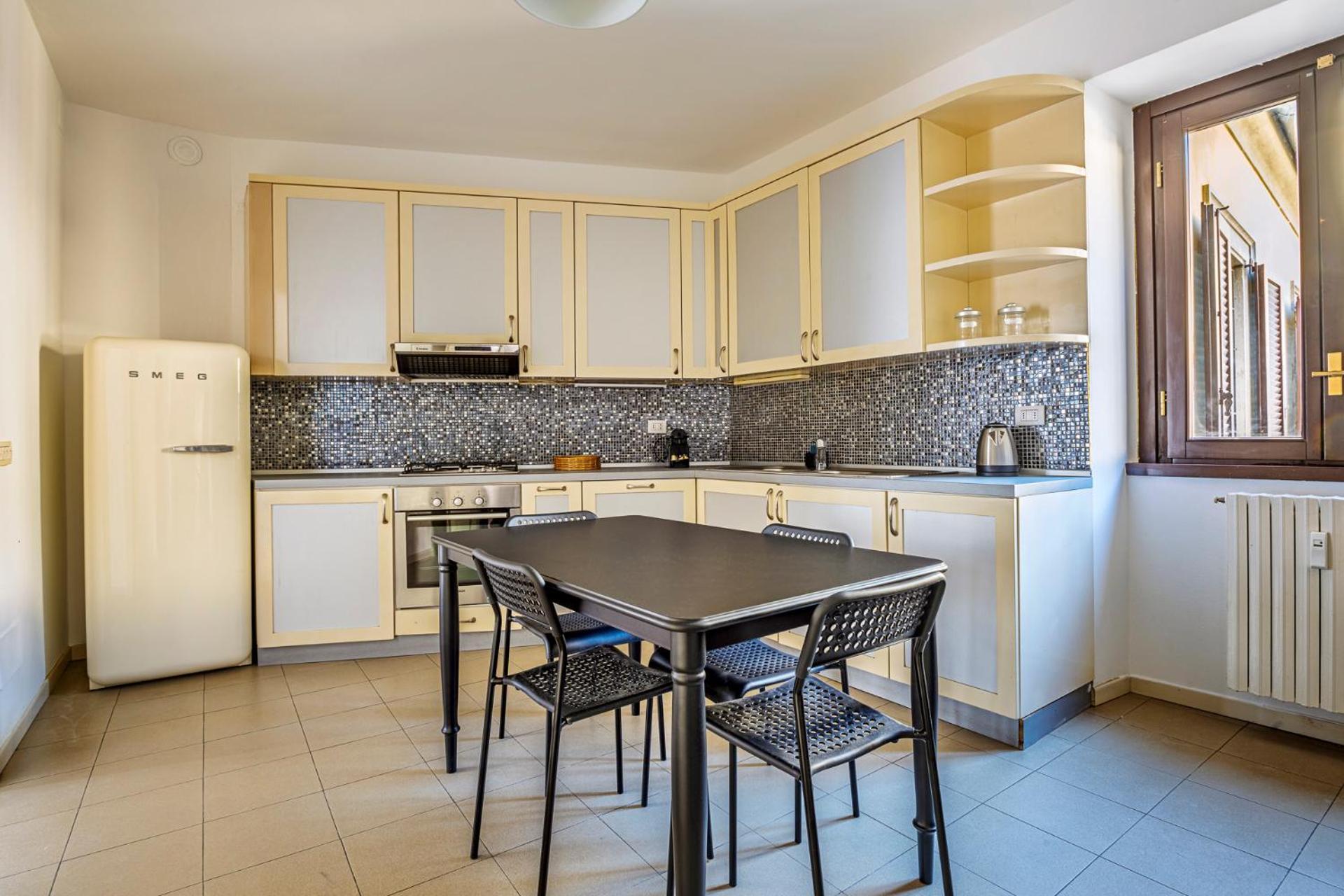 Elegant 2 Bedrooms Apartments Near Duomo Mediolan Zewnętrze zdjęcie