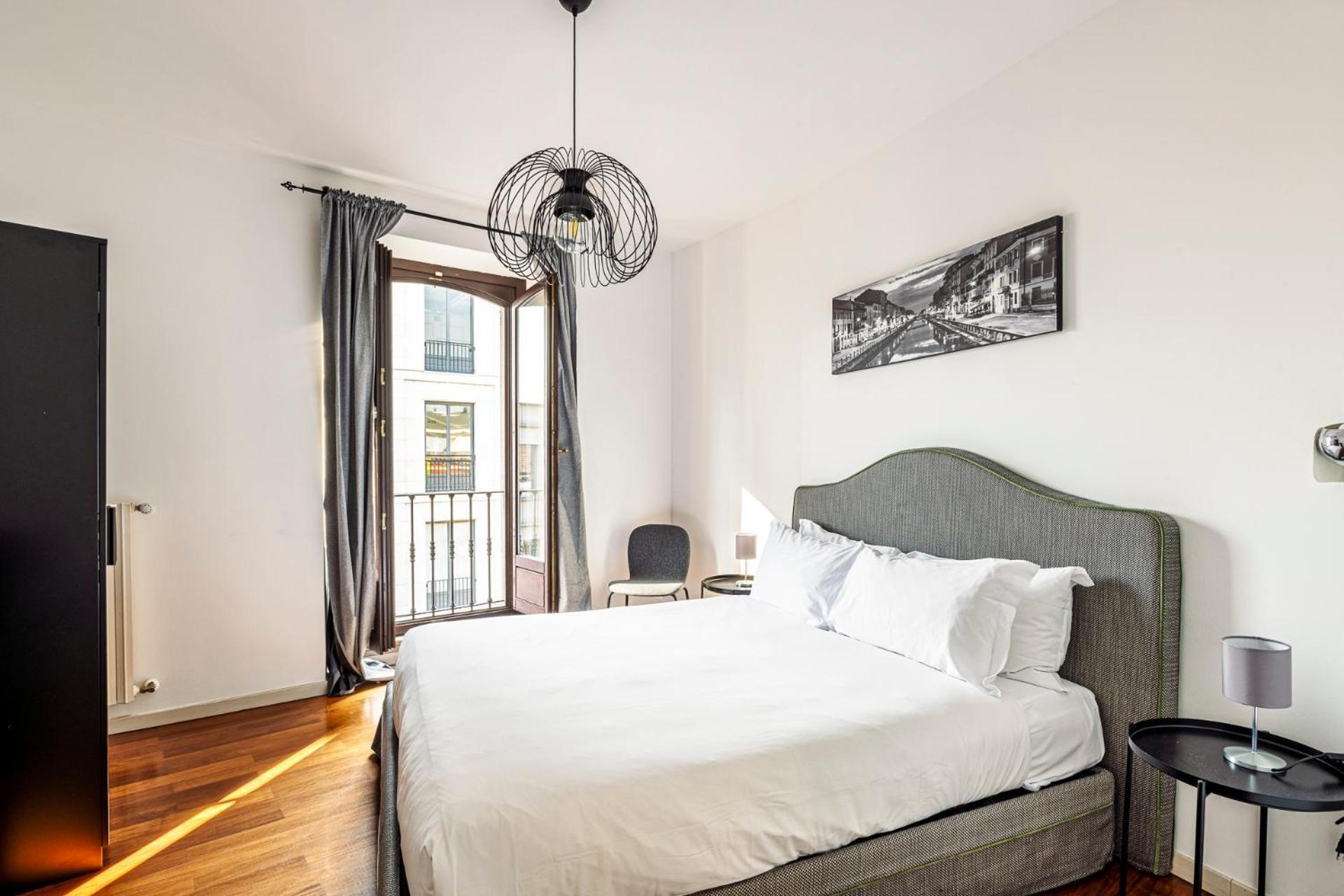 Elegant 2 Bedrooms Apartments Near Duomo Mediolan Zewnętrze zdjęcie