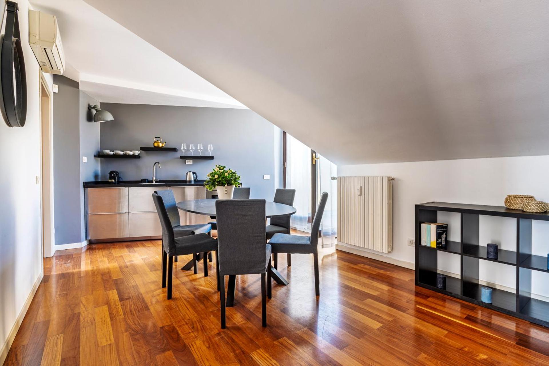 Elegant 2 Bedrooms Apartments Near Duomo Mediolan Zewnętrze zdjęcie